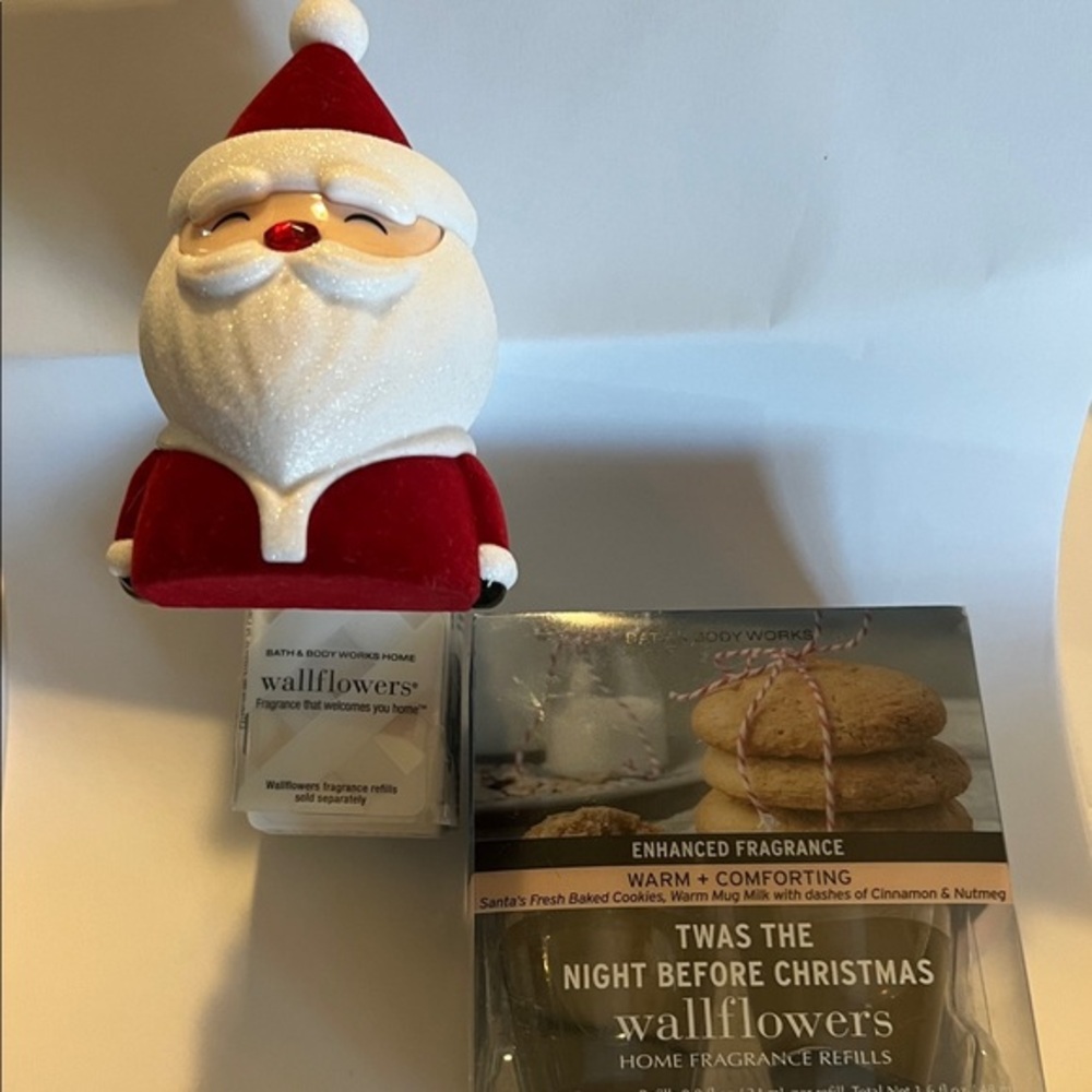 Bath & Body Works Santa Wallflower Set::2 Twas the Night Before CHRISTmas Scent